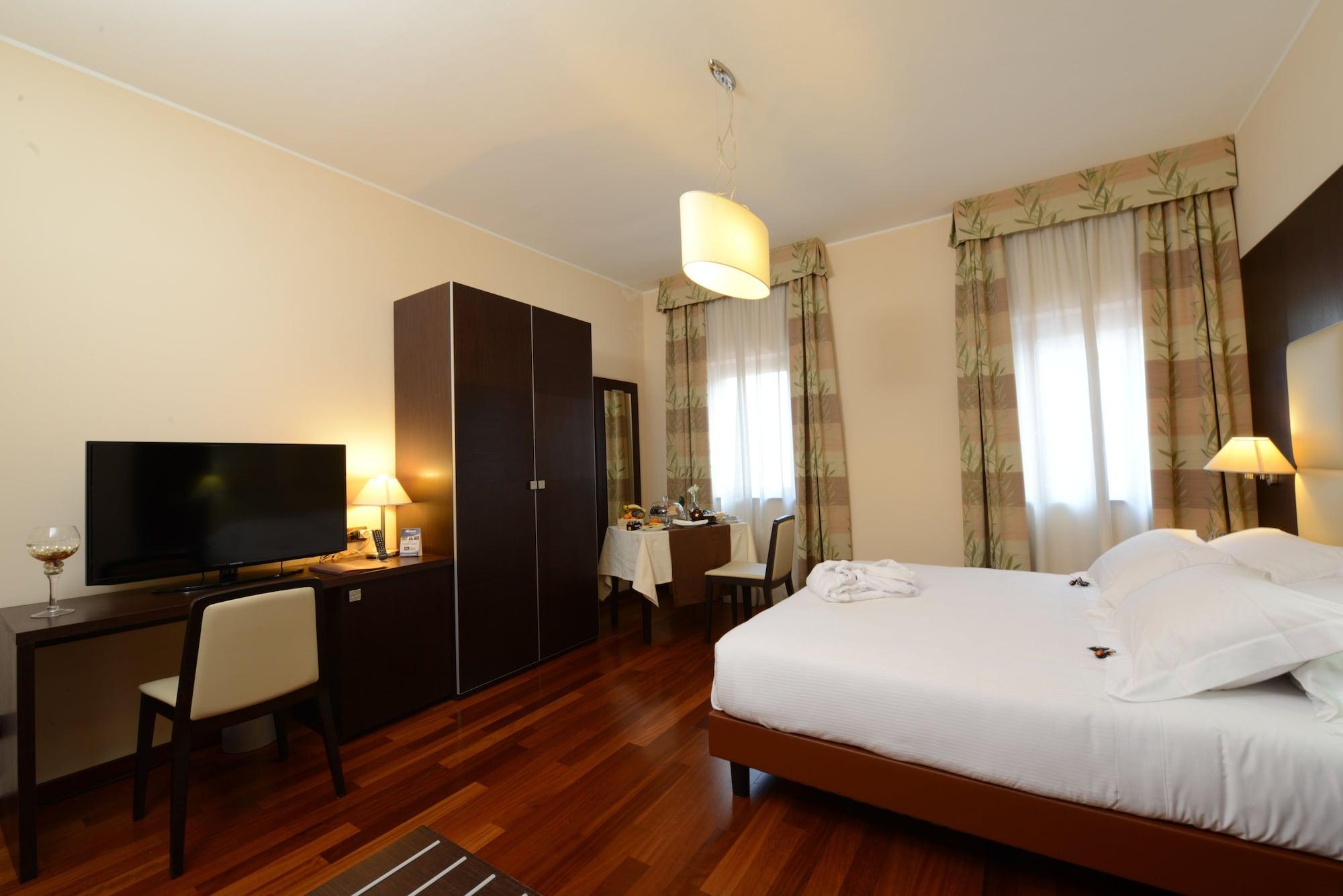 קטנזארו Hotel Guglielmo מראה חיצוני תמונה